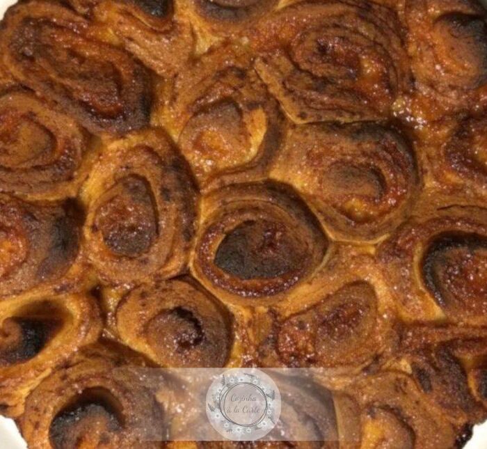 Bolo de Caracóis de Canela