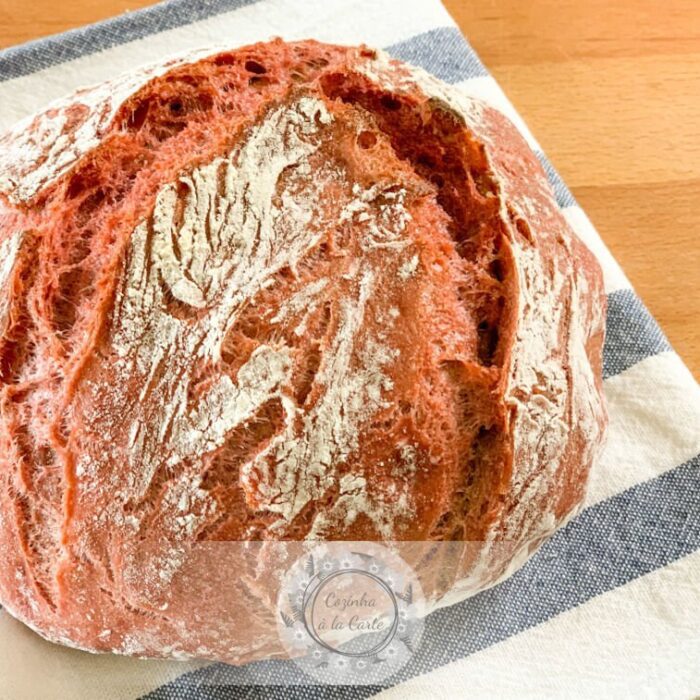 Pão de Beterraba sem Amassar
